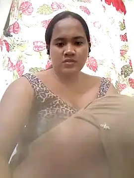 Snapshot of Sexiest_quen chatting on November 21, 2025, 6:23 am Sexiest quen online show from November 21, 2025, 6:23 am