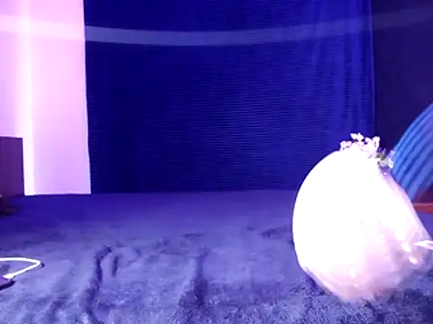 Snapshot of Madu_19 chatting on November 13, 2025, 8:46 am Madu 19 online show from November 13, 2025, 8:46 am