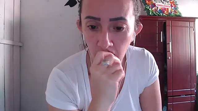 DeepAnal07 online show from October 19, 2025, 9:48 pm