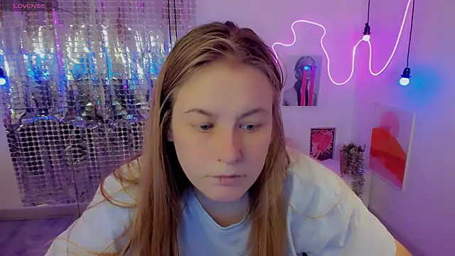 Snapshot of JadeSoft chatting on January 12, 2025, 2:41 pm JadeSoft online show from January 12, 2025, 2:41 pm