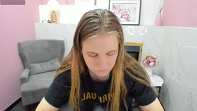 Snapshot of JadeSoft chatting on January 26, 2025, 12:26 am JadeSoft online show from January 26, 2025, 12:26 am