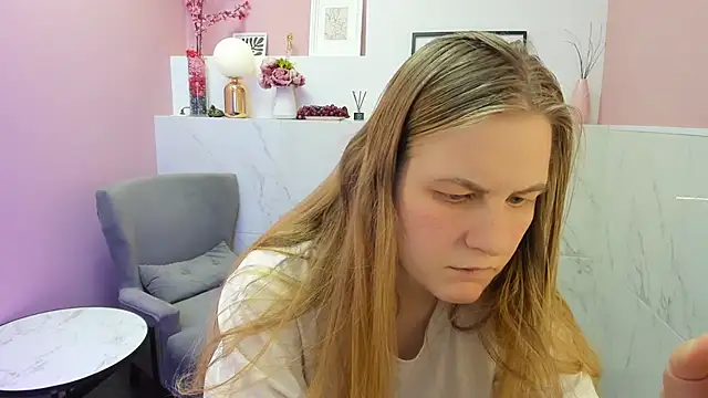 Snapshot of JadeSoft chatting on March 16, 2025, 12:23 am JadeSoft online show from March 16, 2025, 12:23 am