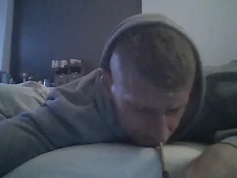 iamsex6969 online show from October 3, 2025, 1:35 am