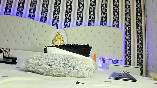 Snapshot of Aidasina chatting on February 9, 2025, 2:17 am Aidasina online show from February 9, 2025, 2:17 am