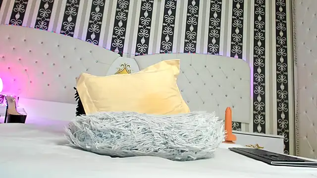 Snapshot of Aidasina chatting on March 6, 2025, 11:20 pm Aidasina online show from March 6, 2025, 11:20 pm