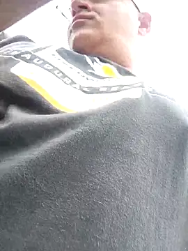 Snapshot of DigiSpankz chatting on October 11, 2025, 2:15 pm DigiSpankz online show from October 11, 2025, 2:15 pm