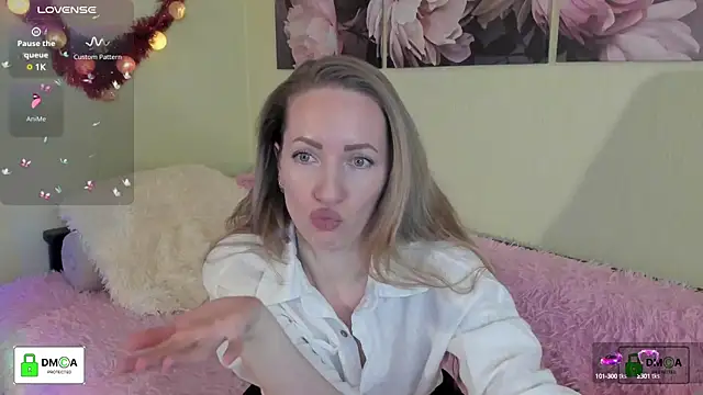 Snapshot of Queenymel chatting on January 9, 2025, 3:44 pm Queenymel online show from January 9, 2025, 3:44 pm