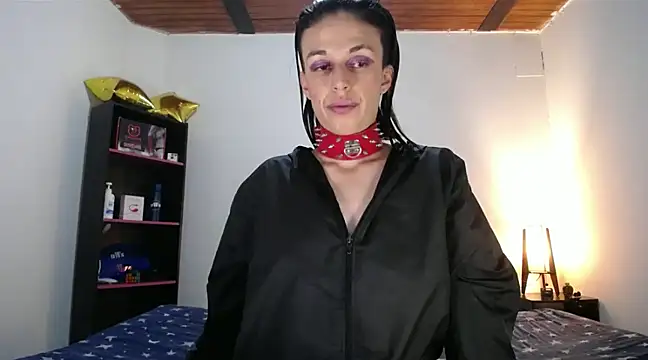 Snapshot of Cocain_Atenea chatting on February 15, 2025, 10:10 pm Cocain Atenea online show from February 15, 2025, 10:10 pm