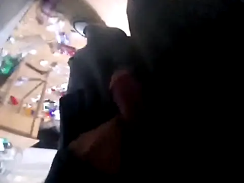 Garyonrad5 online show from December 1, 2025, 5:01 am