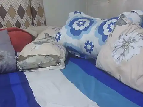 Sexy-santa online show from February 5, 2025, 2:48 pm