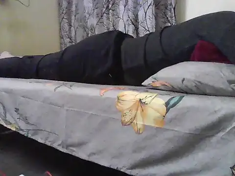 Snapshot of Desi_Rider_Aadi chatting on November 4, 2025, 11:20 am Desi Rider Aadi online show from November 4, 2025, 11:20 am