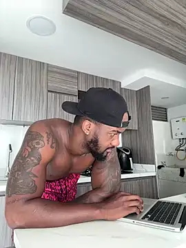 blackdrey18 online show from March 18, 2025, 4:37 am