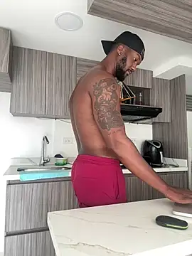 blackdrey18 online show from March 18, 2025, 1:42 pm