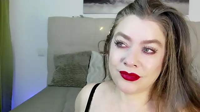 PetersEmily online show from December 14, 2024, 12:01 am