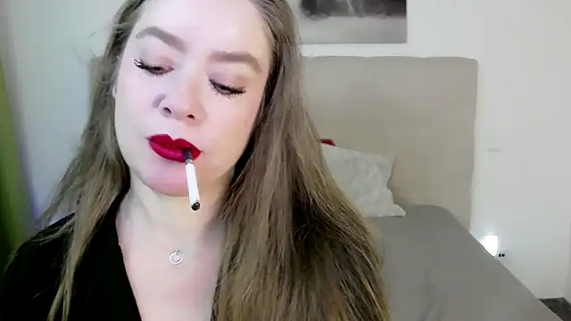 PetersEmily online show from March 8, 2025, 9:29 pm