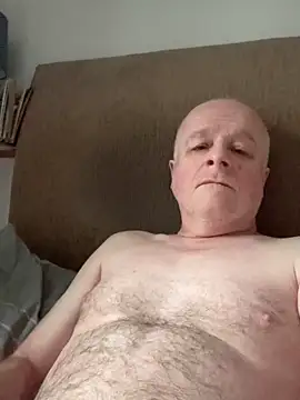 Snapshot of locallad88 chatting on December 29, 2024, 8:44 am locallad88 online show from December 29, 2024, 8:44 am