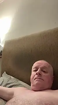 Snapshot of locallad88 chatting on January 4, 2025, 9:41 pm locallad88 online show from January 4, 2025, 9:41 pm