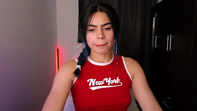 sexyladyy  online show from September 25, 2025, 10:46 pm