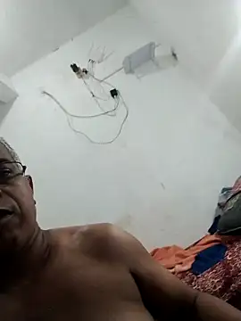 juniorlove69 online show from September 15, 2025, 5:51 am