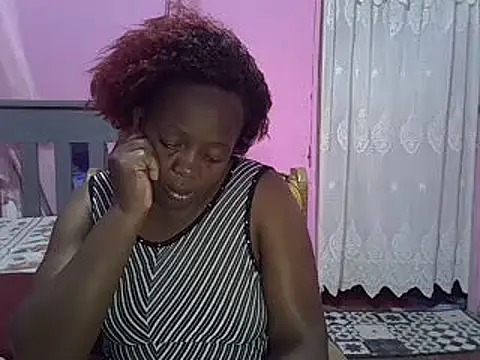 Snapshot of Ebonyceline chatting on January 12, 2025, 4:50 pm Ebonyceline online show from January 12, 2025, 4:50 pm