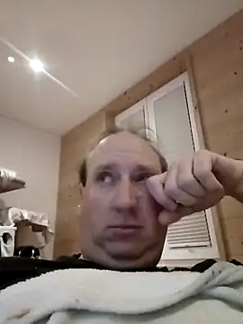 Snapshot of GeilerSchweizer chatting on January 31, 2025, 9:26 pm GeilerSchweizer online show from January 31, 2025, 9:26 pm