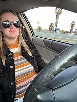 ClumsyLink online show from December 24, 2024, 7:44 pm