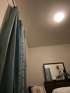 ClumsyLink online show from November 5, 2025, 8:36 am