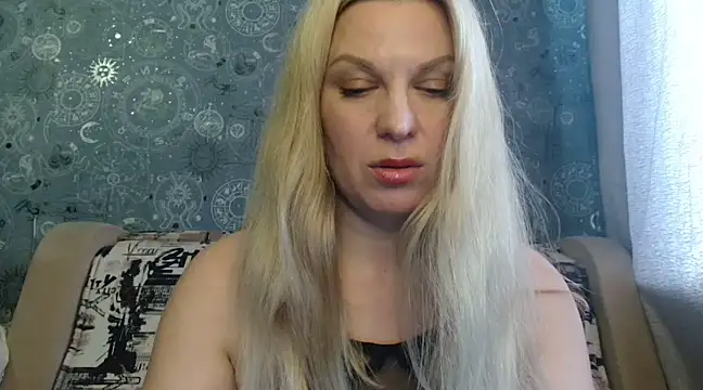 BlondeFox online show from January 25, 2025, 6:45 am