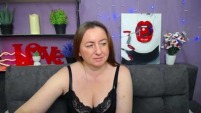 Abby Taylorr online show from March 18, 2025, 10:14 am