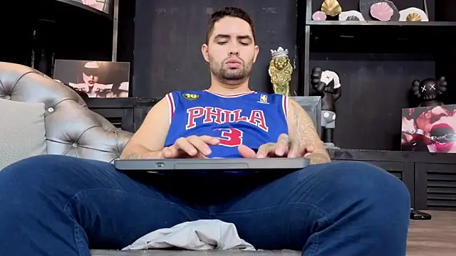 Snapshot of matteosantos chatting on October 29, 2025, 11:34 am matteosantos online show from October 29, 2025, 11:34 am