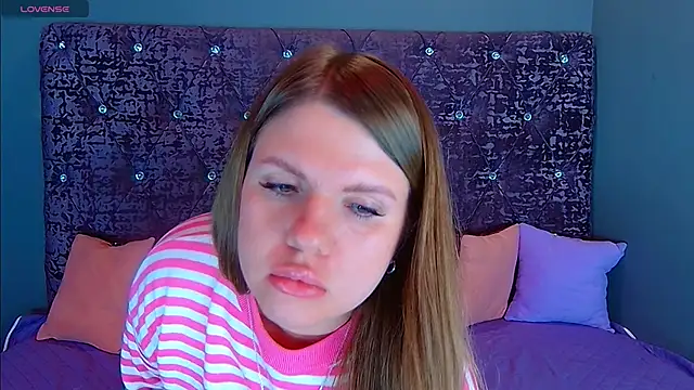 Snapshot of NoraBigAss chatting on January 27, 2025, 5:36 am NoraBigAss online show from January 27, 2025, 5:36 am