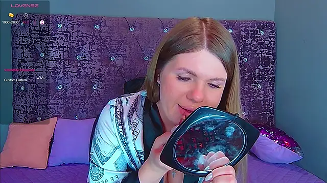 Snapshot of NoraBigAss chatting on February 26, 2025, 5:31 am NoraBigAss online show from February 26, 2025, 5:31 am