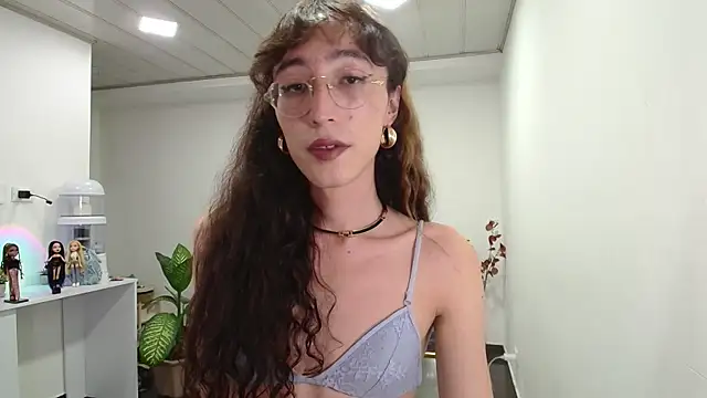 Snapshot of NicoleCortez chatting on January 14, 2025, 5:40 am NicoleCortez online show from January 14, 2025, 5:40 am