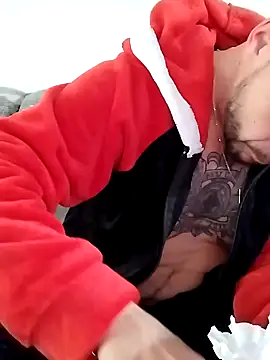 LoGaNfree88 online show from January 4, 2025, 2:46 pm