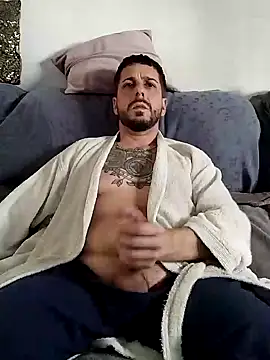 LoGaNfree88 online show from January 22, 2025, 2:03 pm