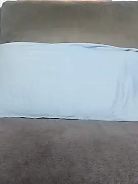 LoGaNfree88 online show from September 16, 2025, 1:06 am