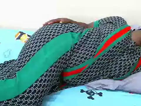 Snapshot of Naughty_Laurah chatting on March 2, 2025, 12:32 pm Naughty Laurah online show from March 2, 2025, 12:32 pm