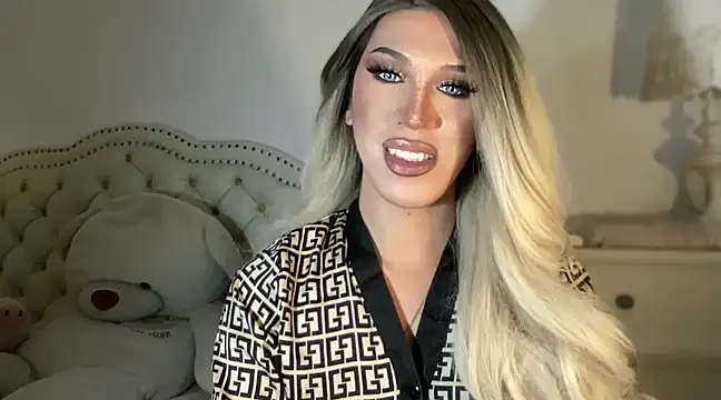 Ts glamxxxx online show from February 27, 2025, 2:10 pm