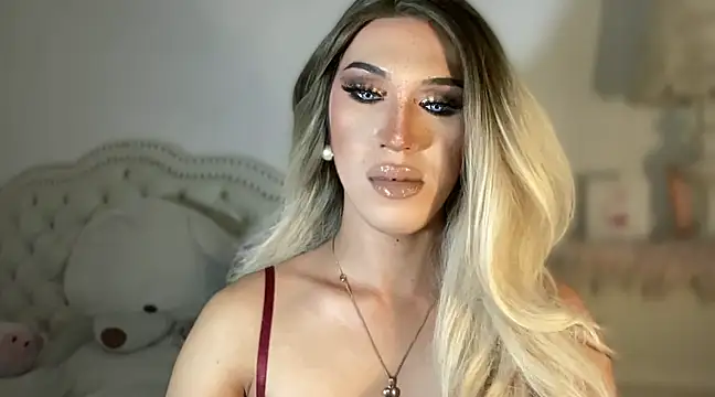 Ts glamxxxx online show from March 18, 2025, 8:36 am