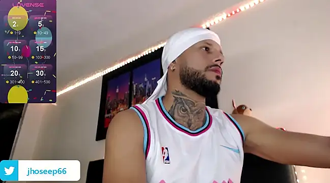 Snapshot of nicky_smiller chatting on February 12, 2025, 5:15 am nicky smiller online show from February 12, 2025, 5:15 am