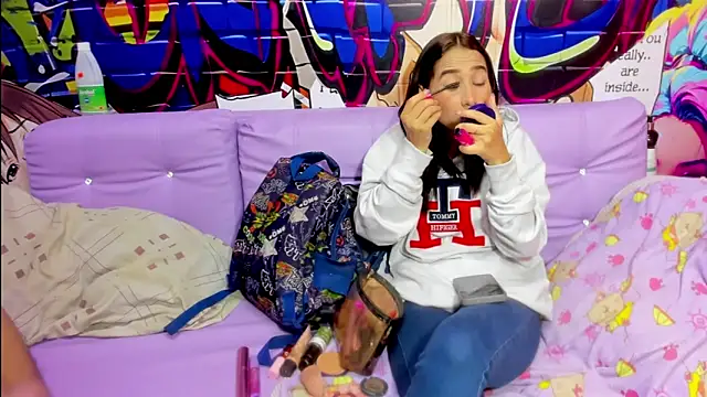 Snapshot of miacam-hot chatting on November 13, 2025, 12:15 pm miacam-hot online show from November 13, 2025, 12:15 pm