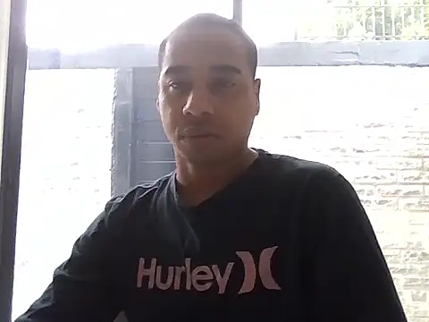 Juninho10c online show from November 23, 2025, 10:59 am