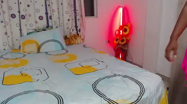 Snapshot of agatfox chatting on December 29, 2024, 1:24 am agatfox online show from December 29, 2024, 1:24 am