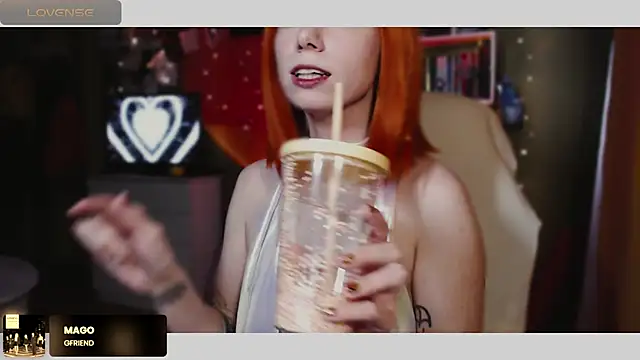 Snapshot of freya_sunny chatting on January 29, 2025, 11:41 am freya sunny online show from January 29, 2025, 11:41 am