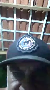 Snapshot of Peludo173317 chatting on February 18, 2025, 12:59 am Peludo173317 online show from February 18, 2025, 12:59 am