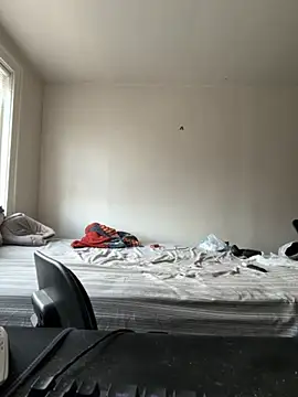 Snapshot of trippyski chatting on November 16, 2025, 6:57 pm trippyski online show from November 16, 2025, 6:57 pm