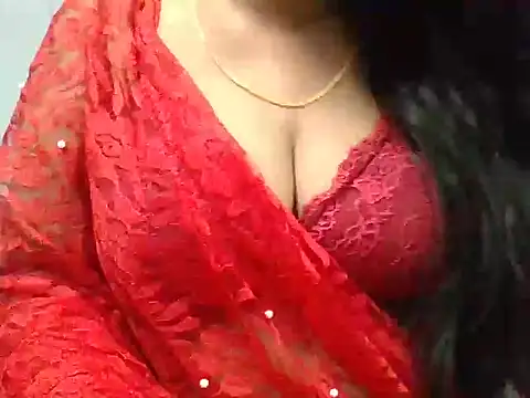 Snapshot of Roopshikha39 chatting on October 17, 2025, 6:43 pm Roopshikha39 online show from October 17, 2025, 6:43 pm