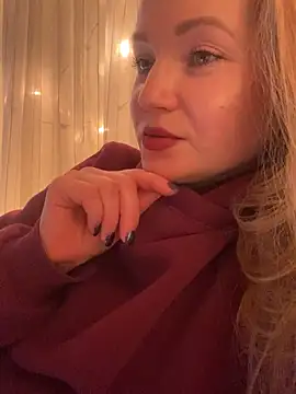 Snapshot of Lady__Maria chatting on February 11, 2025, 6:44 pm Lady  Maria online show from February 11, 2025, 6:44 pm