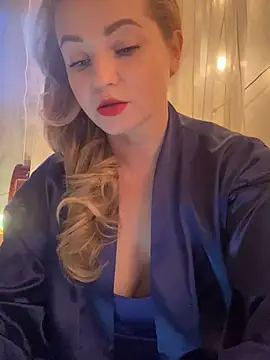 Snapshot of Lady__Maria chatting on February 17, 2025, 3:42 pm Lady  Maria online show from February 17, 2025, 3:42 pm