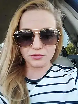 Snapshot of Lady__Maria chatting on March 8, 2025, 11:58 am Lady  Maria online show from March 8, 2025, 11:58 am